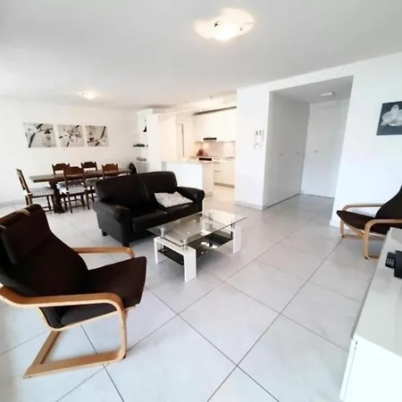 Vivian Residenz 505 *